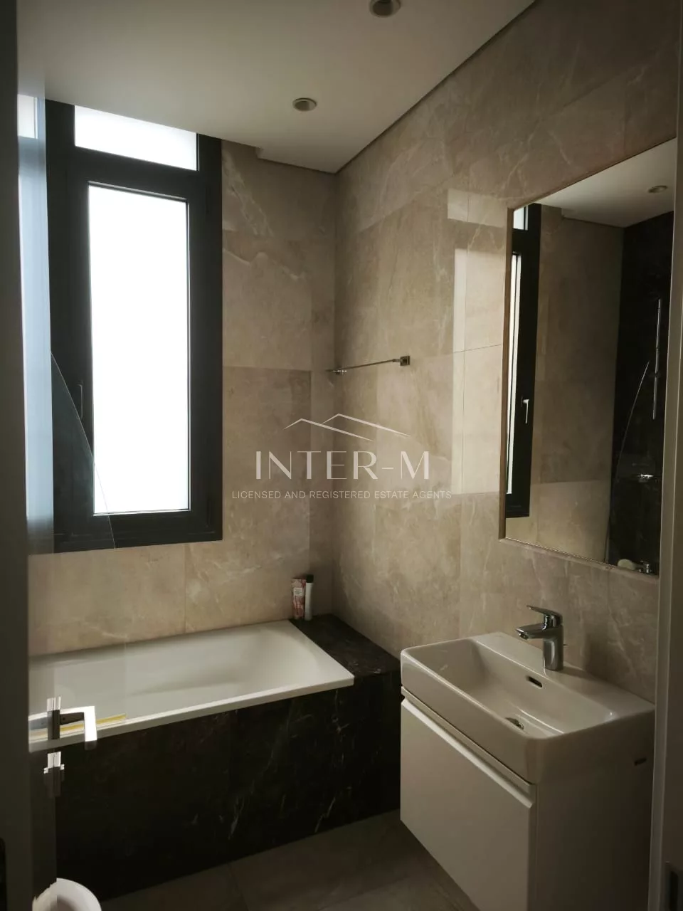 Unique 3-Bedroom Penthouse For Rent In Potamos Germasogeias, Limassol, Cyprus φωτογραφία 16