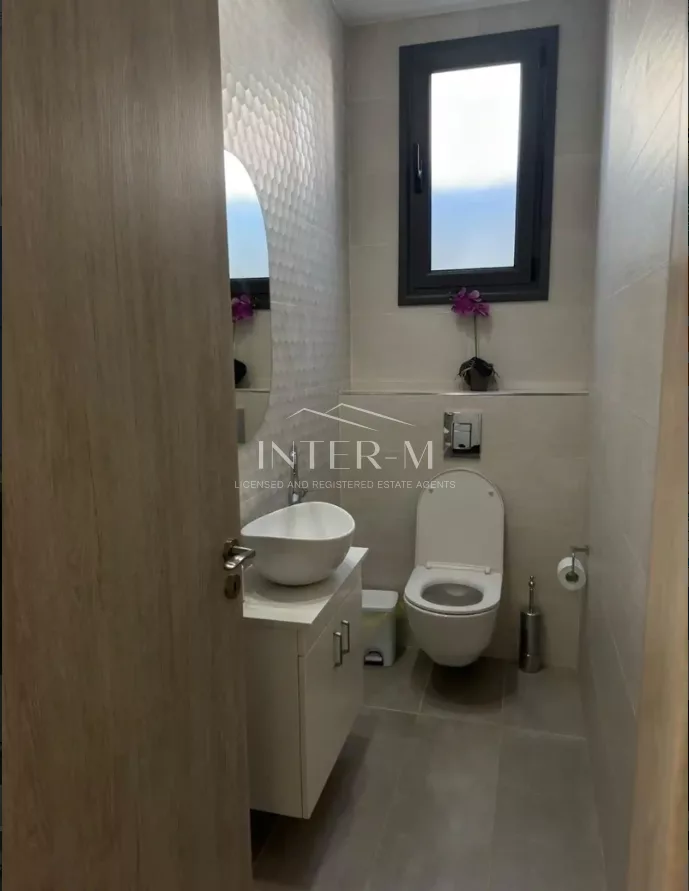 Beautiful 3-Bedroom Semi-Detached House For Rent In Ekali, Limassol (3 Bedroom) photo 9