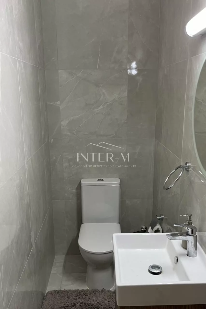 3 Bedroom Upper House For Rent In Kato Polemidia (3 Bedroom) photo 7
