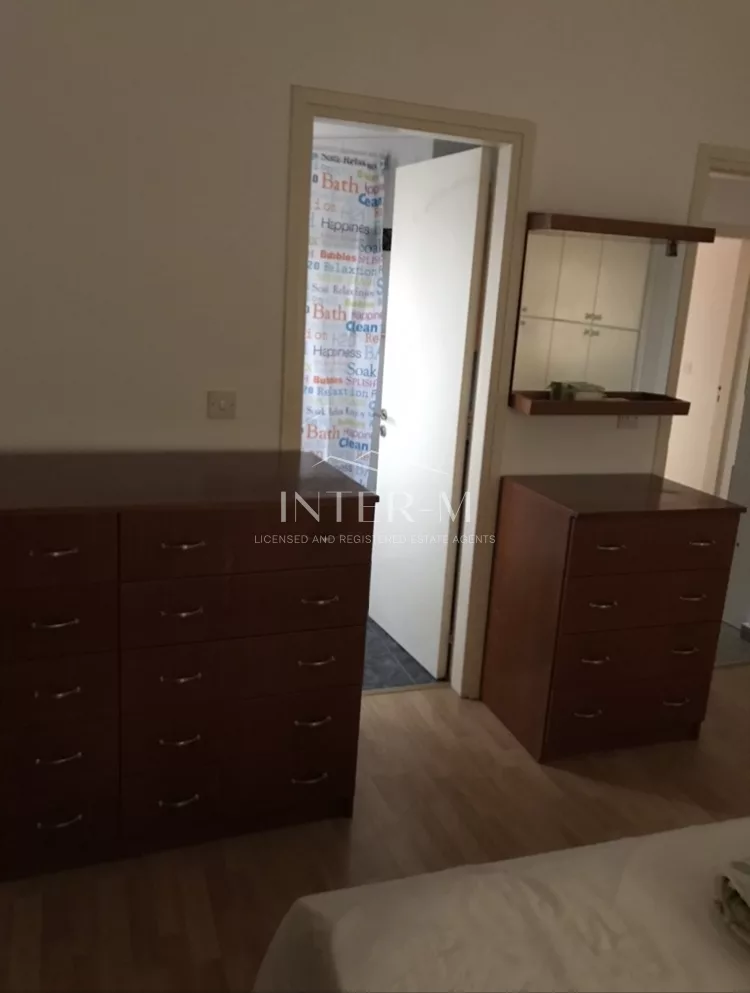 House In Ypsonas For Rent (5 Bedroom)