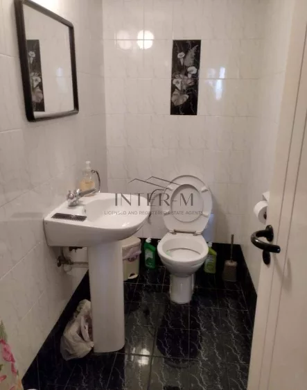 Apartment For Sale In  Ayios Ioannis (3 Bedroom) Limassol Cyprus photo 2