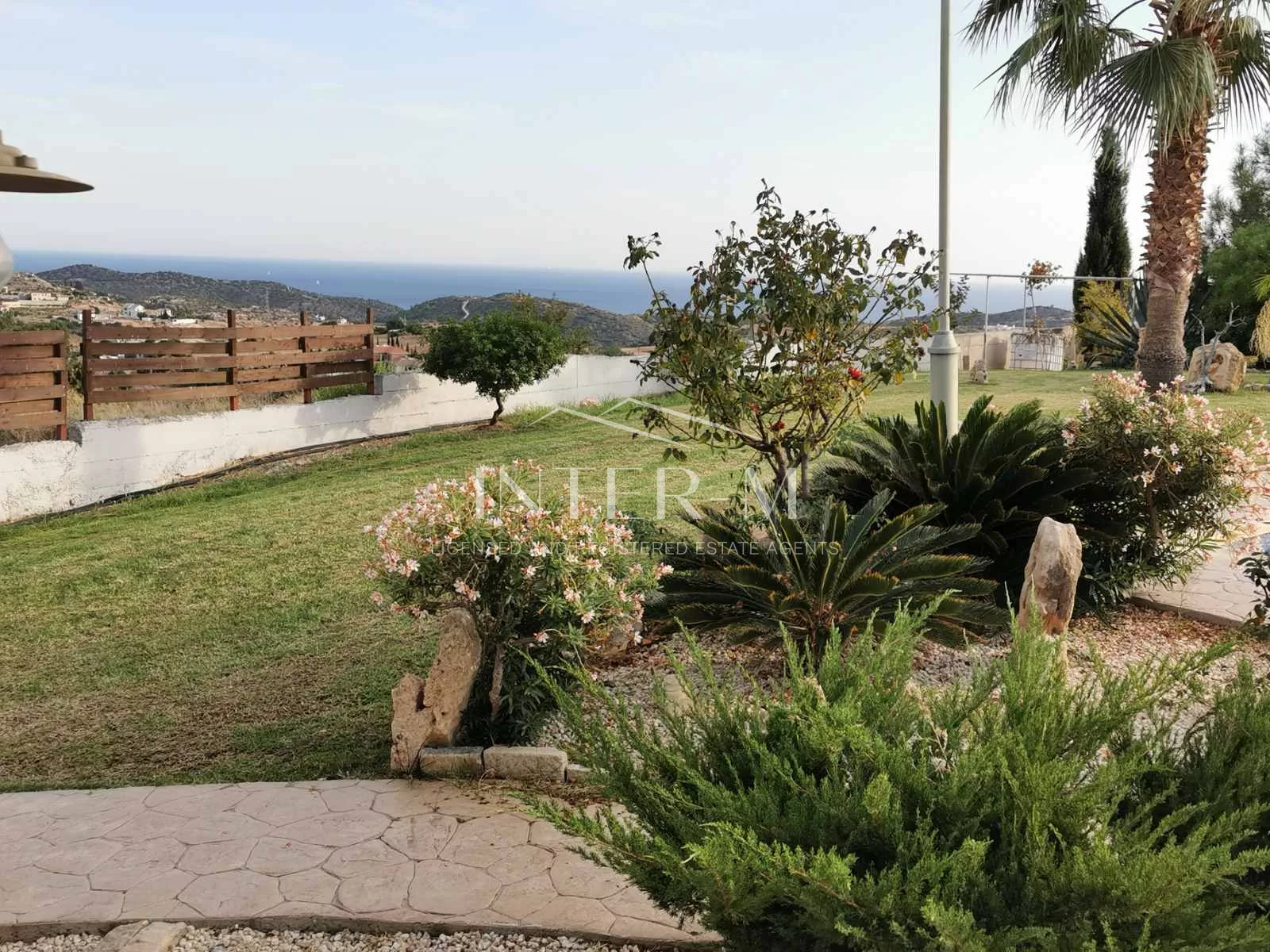 Privileged  Villa For Rent In Pareklisia  (5 Bedroom) φωτογραφία 8