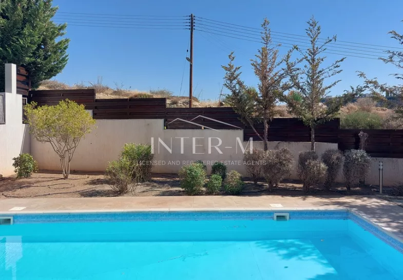 Luxury Villa For Rent In Germasogia (3 Bedroom) φωτογραφία 9