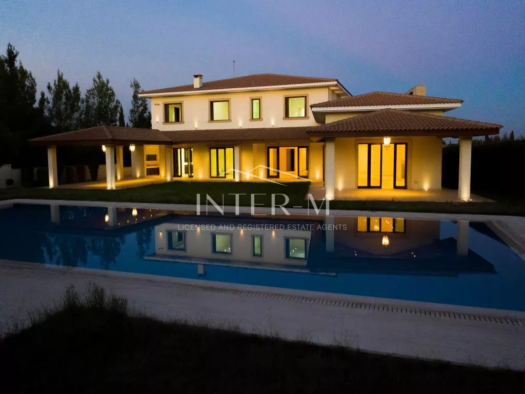 Breathtaking Luxurious Villa For Sale In Strovolos, Nicosia (5 Bedroom) photo 33