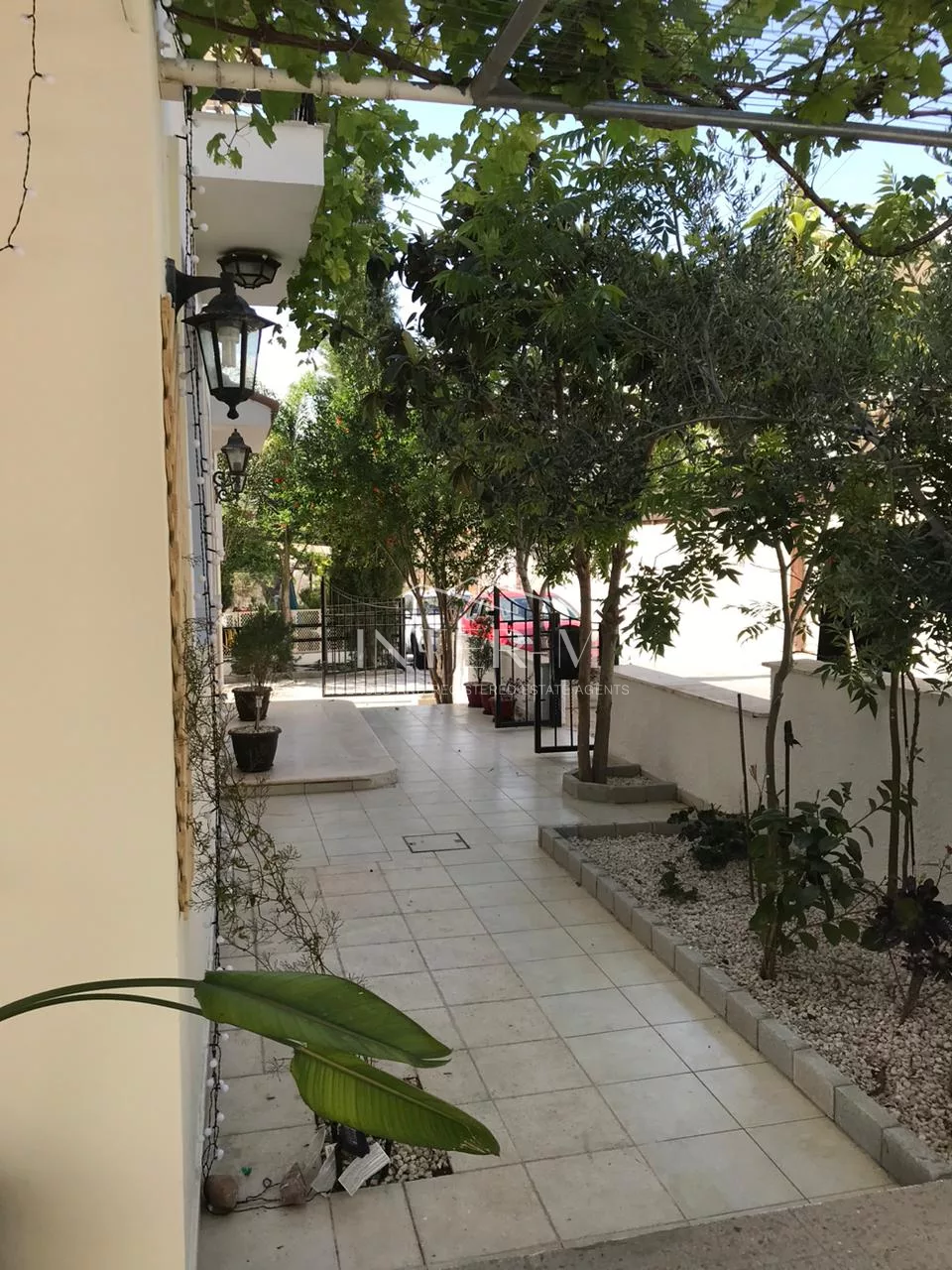 Villa For Rent In Agios Tychonas, Limassol (4 Bedroom) photo 16
