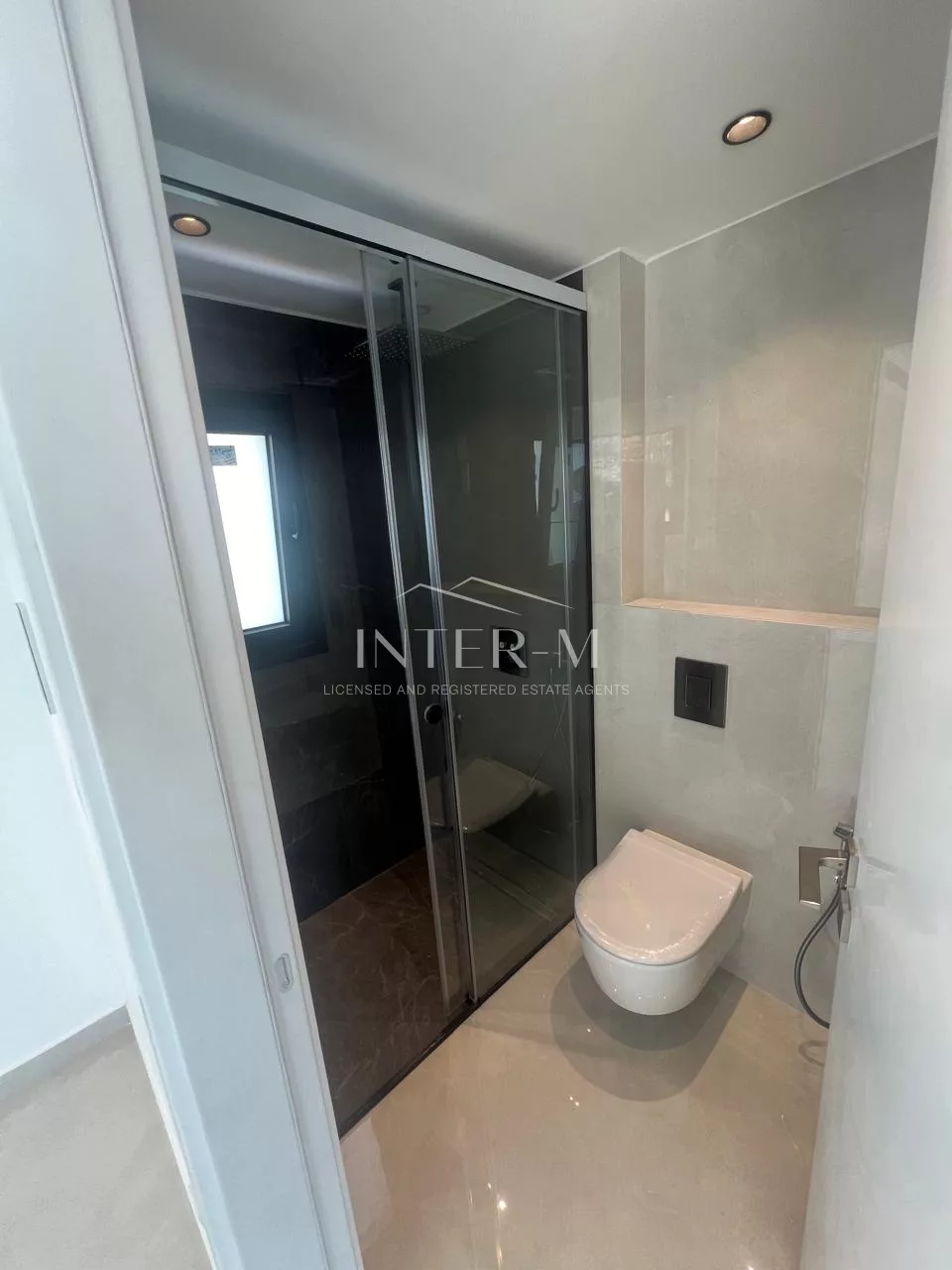 Luxury Villa For Sale In Limassol, Agios Athanasios   (5 Bedroom) φωτογραφία 9