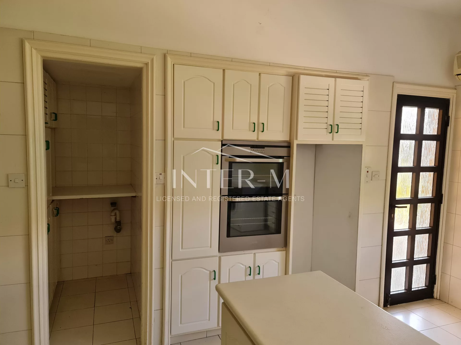 Villa In Agios Athanasios For Rent  (4 Bedroom) φωτογραφία 10