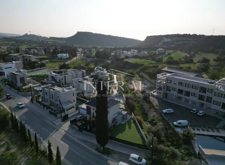 Luxury 3-Bedroom Villa For Rent – Agios Tychonas Tourist Area, Limassol,Cyprus (3 Bedroom) φωτογραφία 8