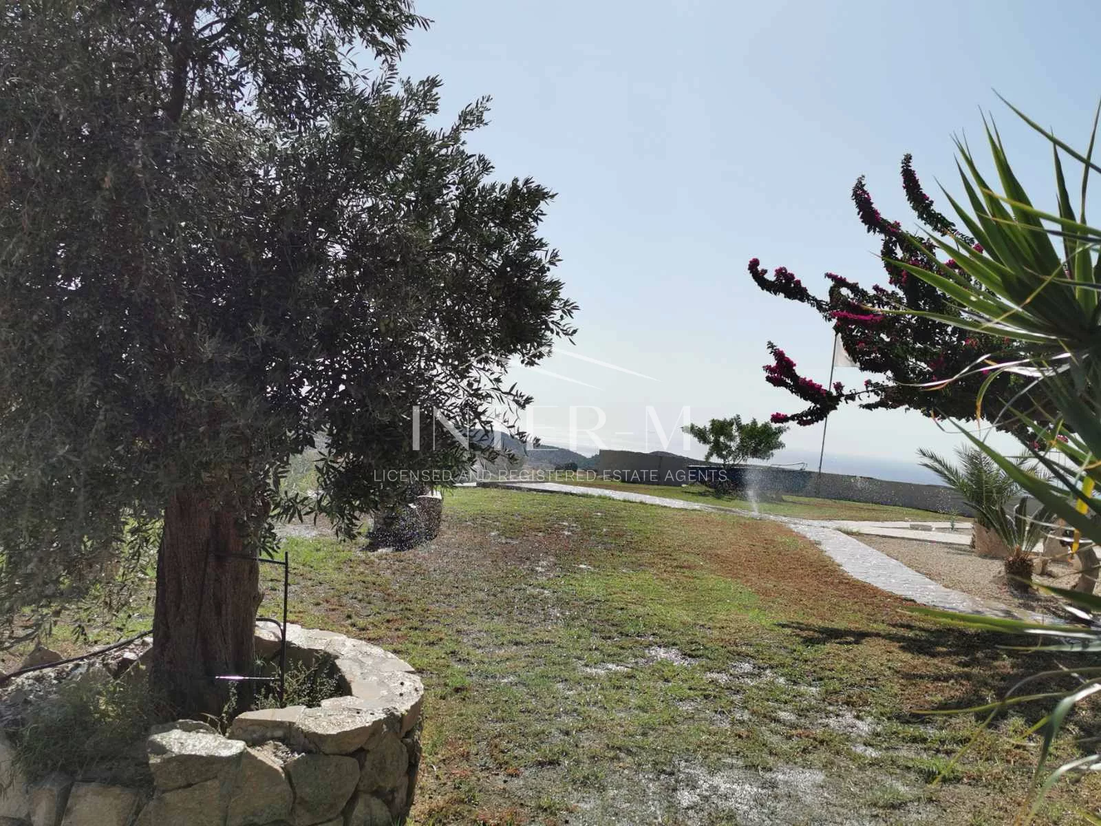 Privileged  Villa For Rent In Pareklisia  (5 Bedroom) φωτογραφία 9