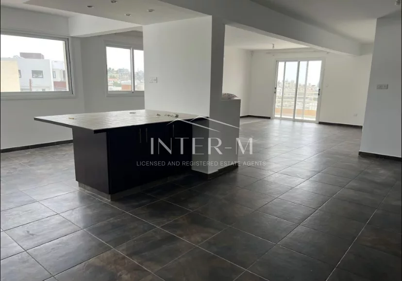 Spacious Penthouse For Sale In Agios Athanasios,Limassol (3 Bedroom)