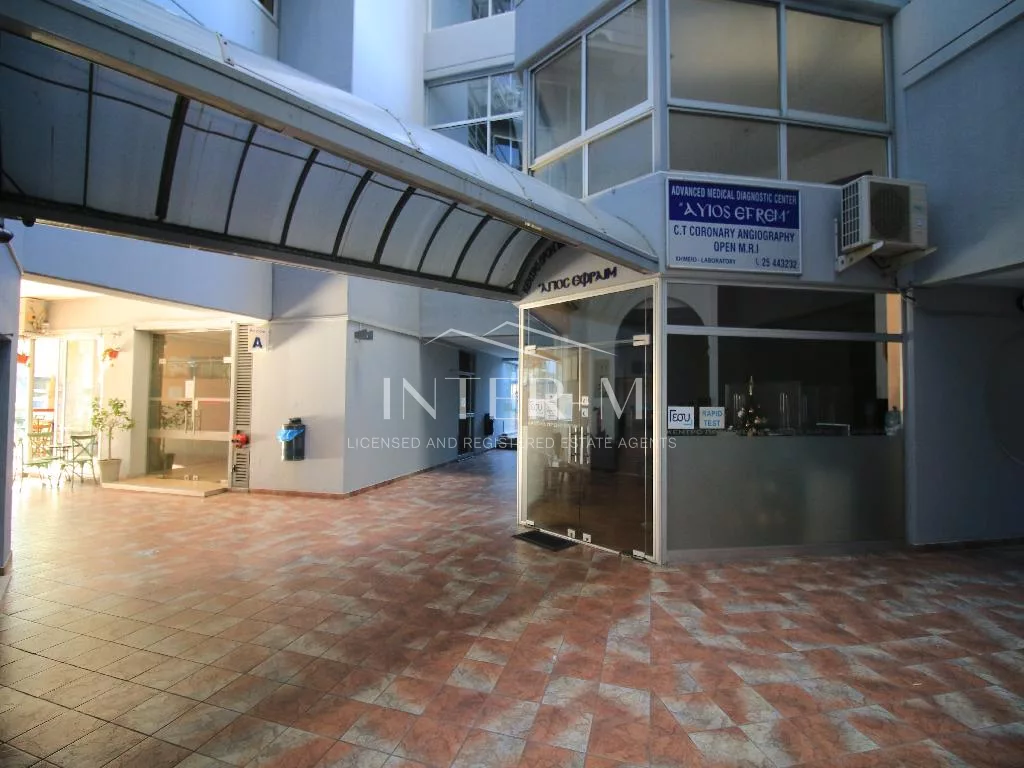 Shop For Sale In Agia Zoni , Limassol φωτογραφία 2