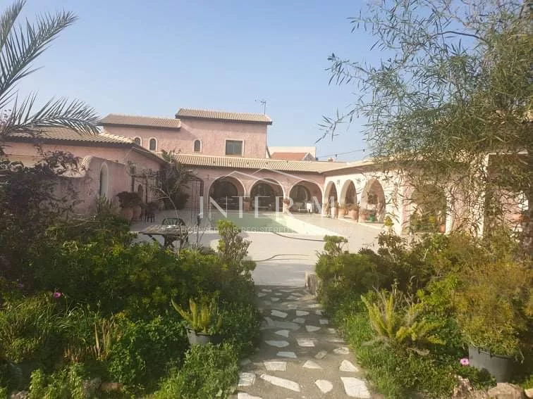 Spacious And Striking Villa For Sale In Mosfiloti, Larnaca (4 Bedroom) φωτογραφία 20
