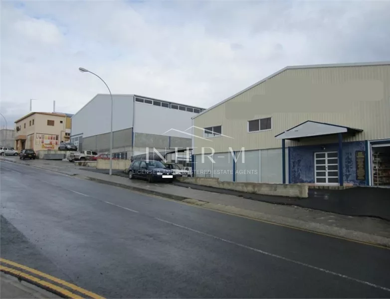 Warehouse For Sale In Agios Sylas Industrial Area, Ypsonas