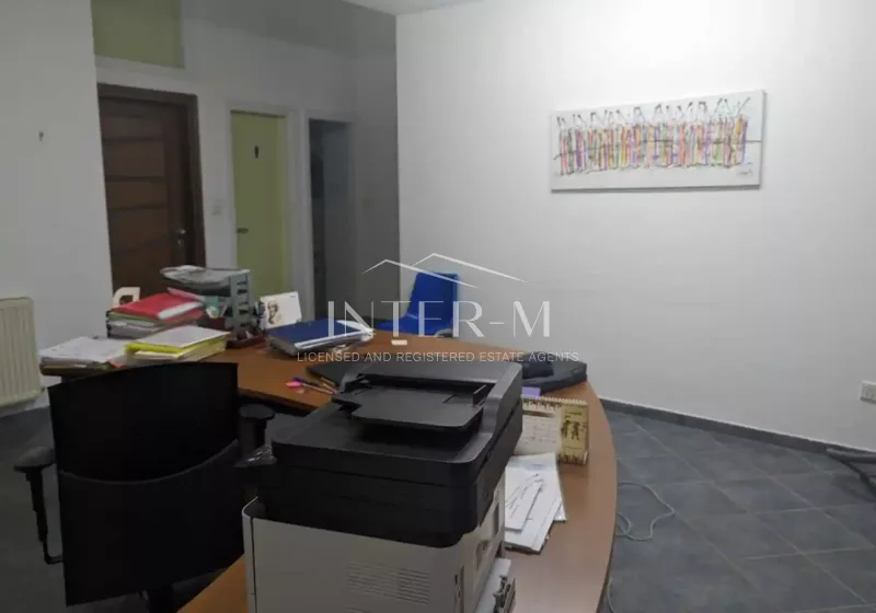 Upprer Floor Office Or Private Institute For Rent,Mesa Geitonia, Limassol photo 2