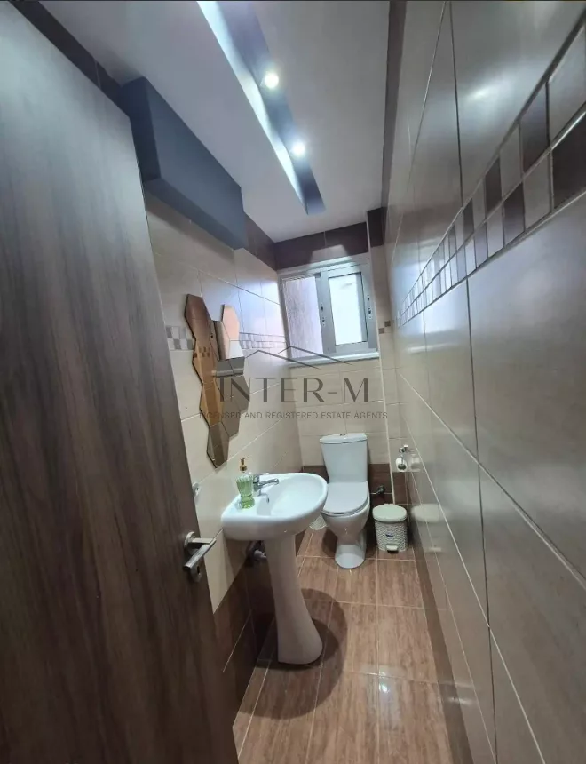 Beautiful 2-Bedroom Apartment For Rent In Agios Athanasios, Limassol photo 9
