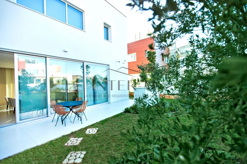 Luxury Villa For Sale In Ayia Napa  (4 Bedroom) photo 2