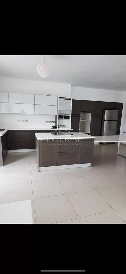 House For Rent  In Paramytha Limassol (4 Bedroom)