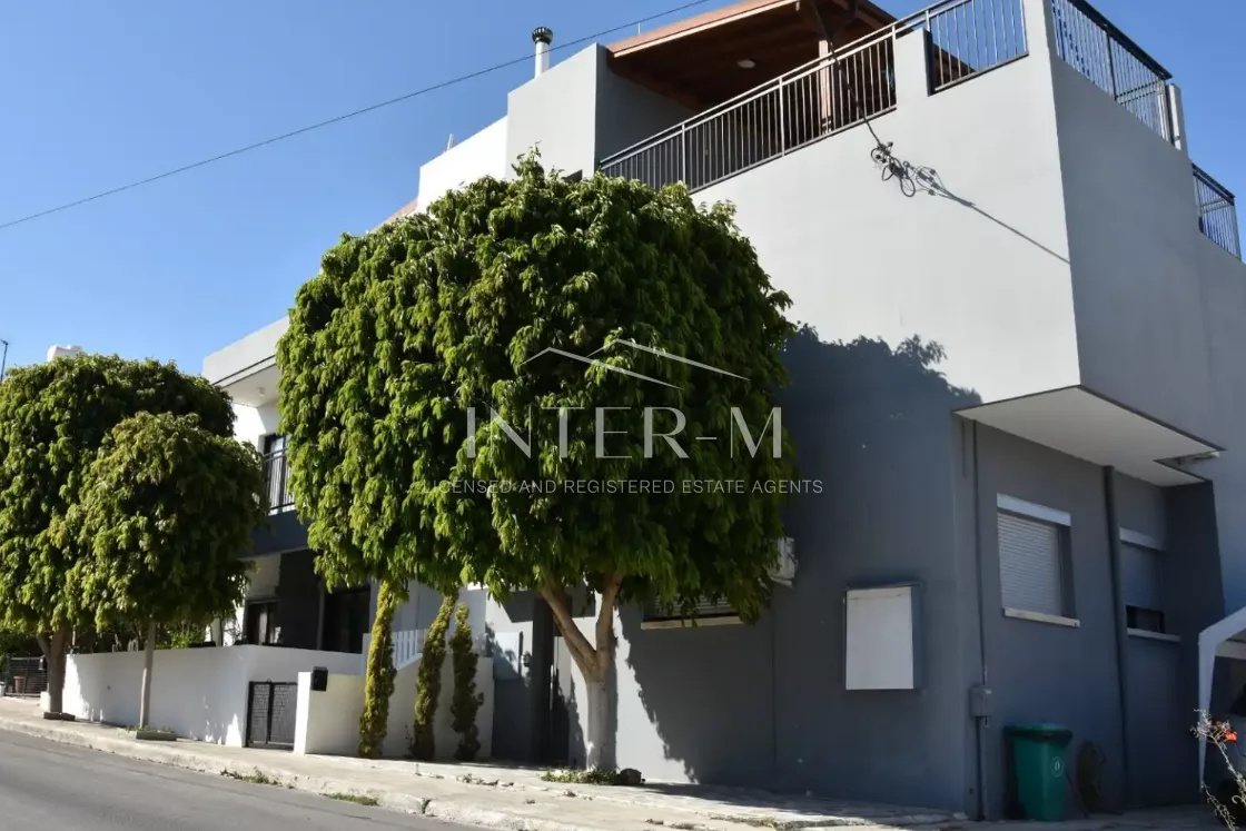 Spacious 3-Level House For Sale | Mesa Geitonia, Limassol,Cyprus (325 sq.m) φωτογραφία 2