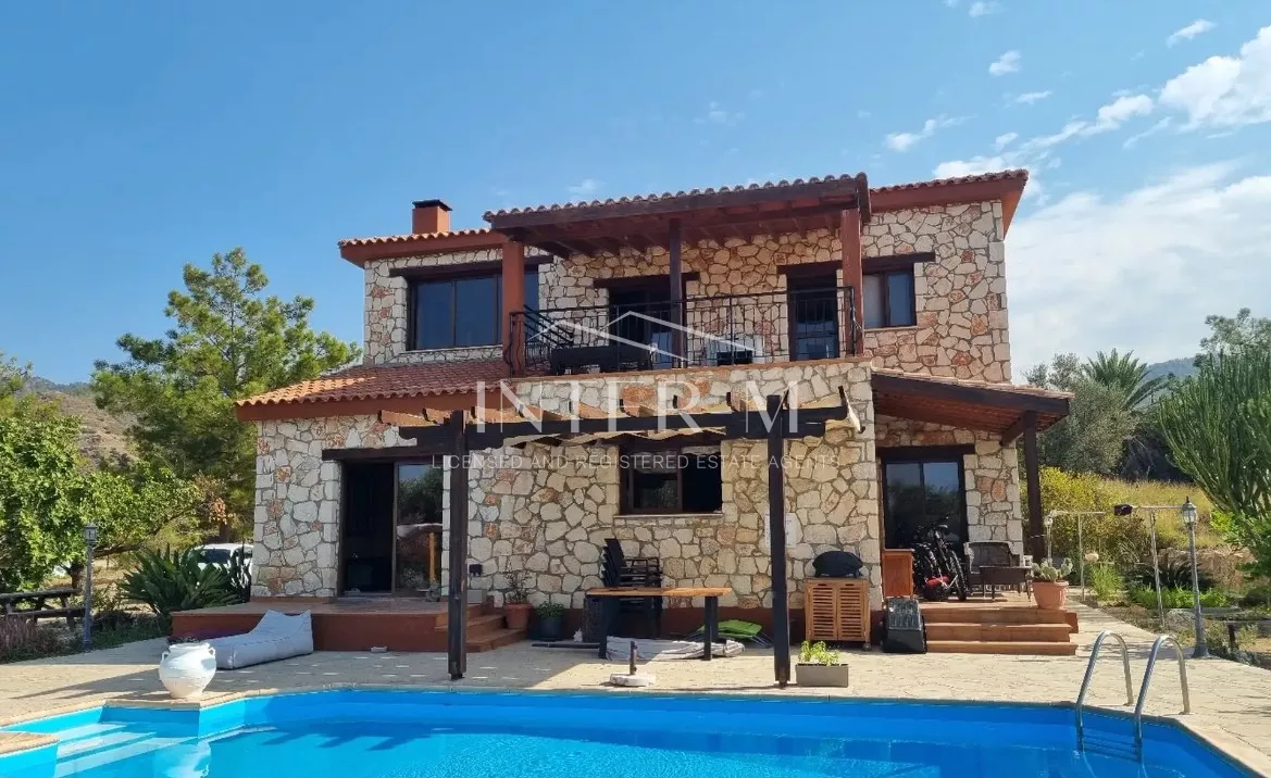 Stunning Villa For Sale In Agia Marina Chrysochous, Limassol (4 Bedrooms)