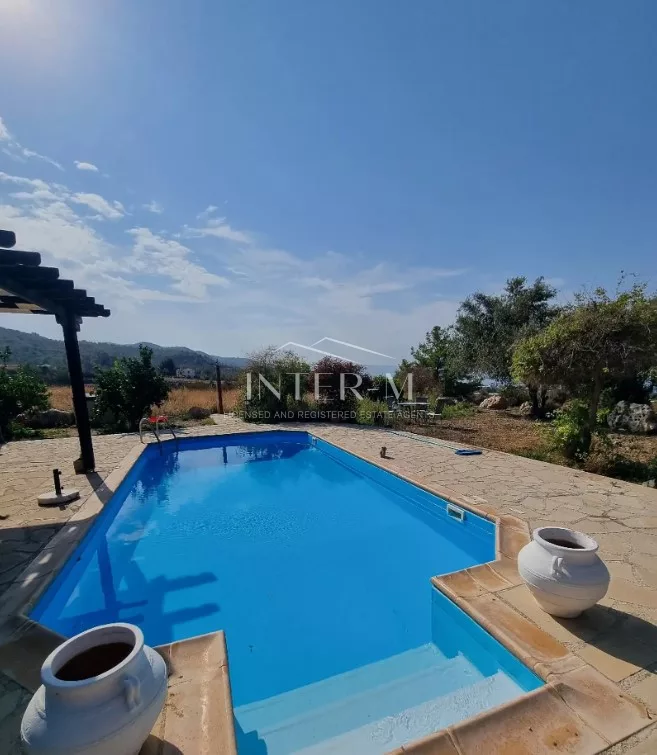 Stunning Villa For Sale In Agia Marina Chrysochous, Limassol (4 Bedrooms) φωτογραφία 2