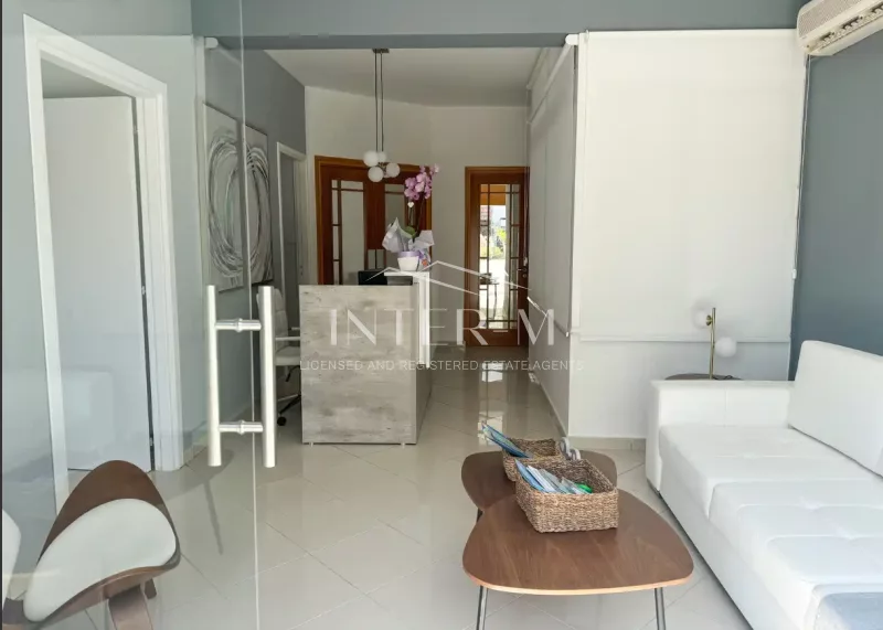 Fully Furnished Medical Office In Renovated Space - Agios Ioannis, Limassol (1 Bedroom) photo 3