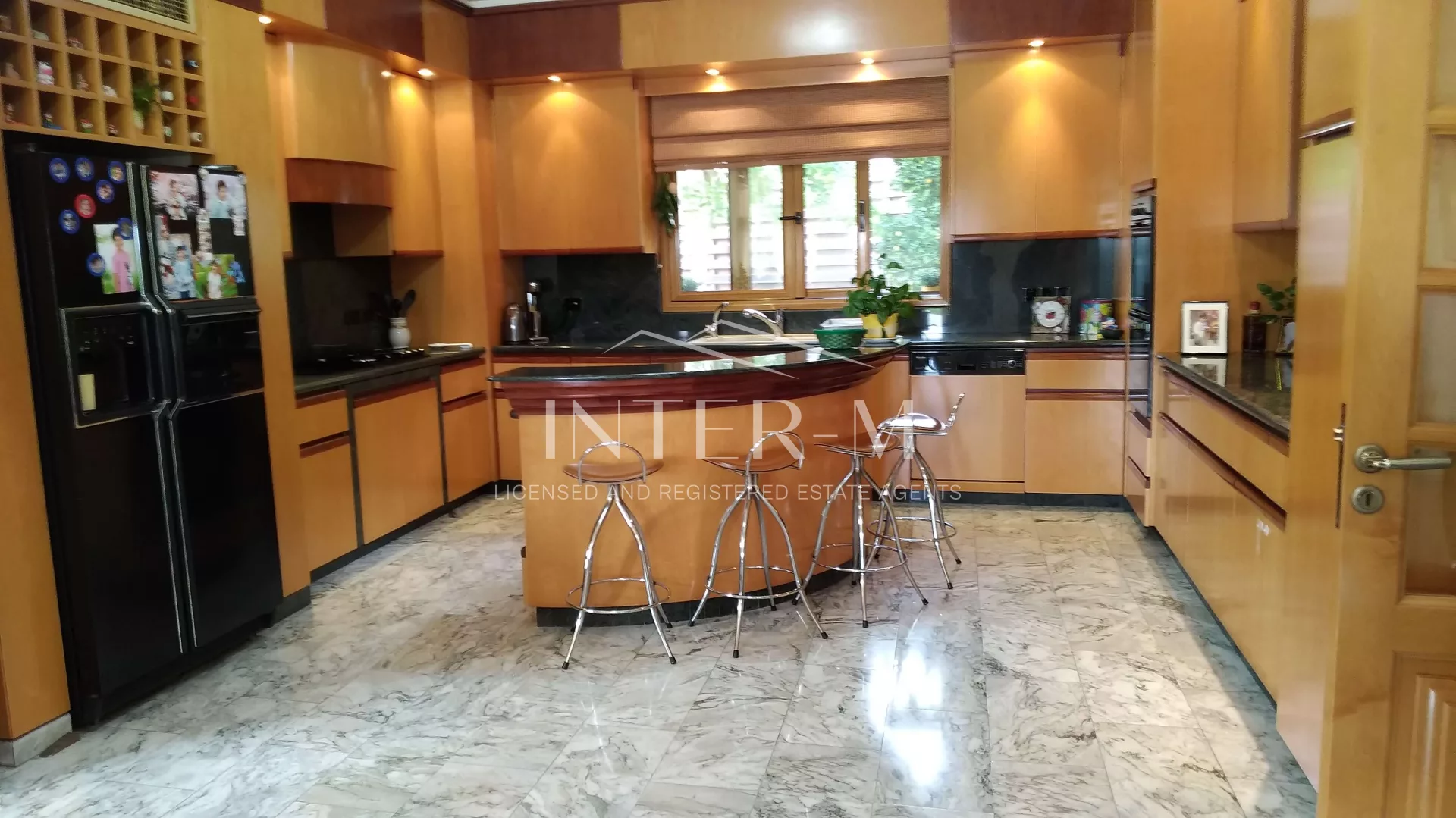 Super Luxurious Villa At Columbia Area In Limassol . φωτογραφία 13