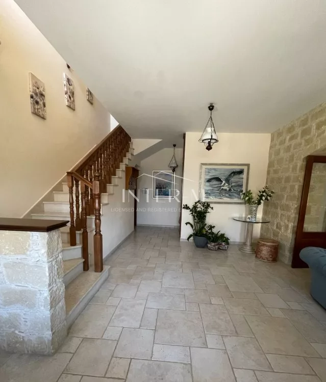 Unique Villa For Sale In Episkopi, Limassol, Cyprus(4 Bedrooms) photo 4