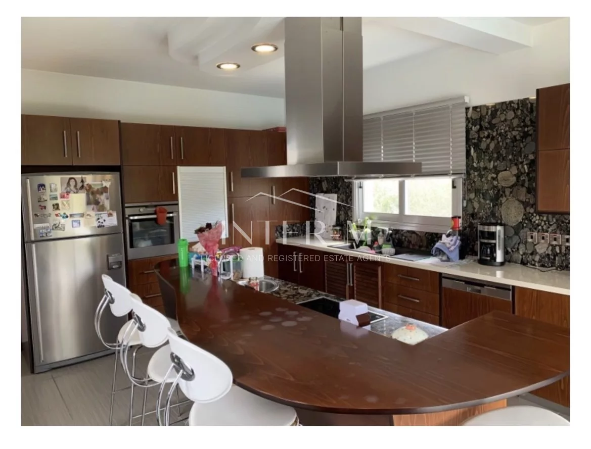 Villa For Sale In Pyrgos (4 Bedroom) φωτογραφία 5