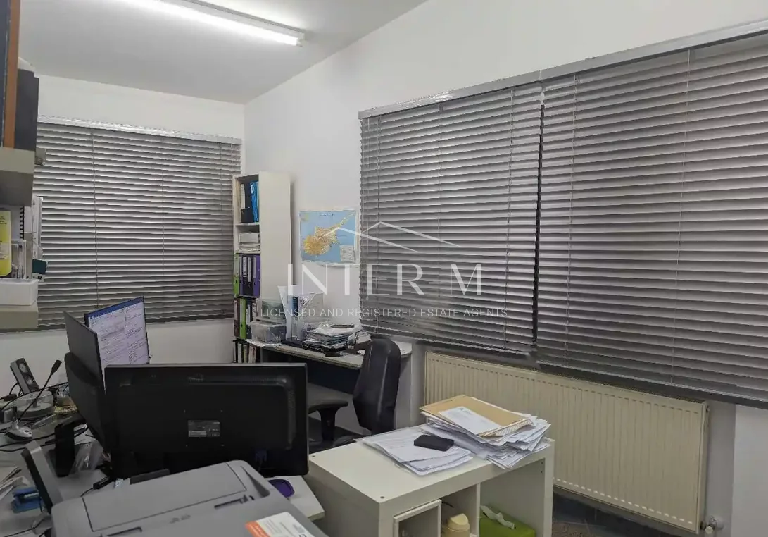 Upprer Floor Office Or Private Institute For Rent,Mesa Geitonia, Limassol photo 4