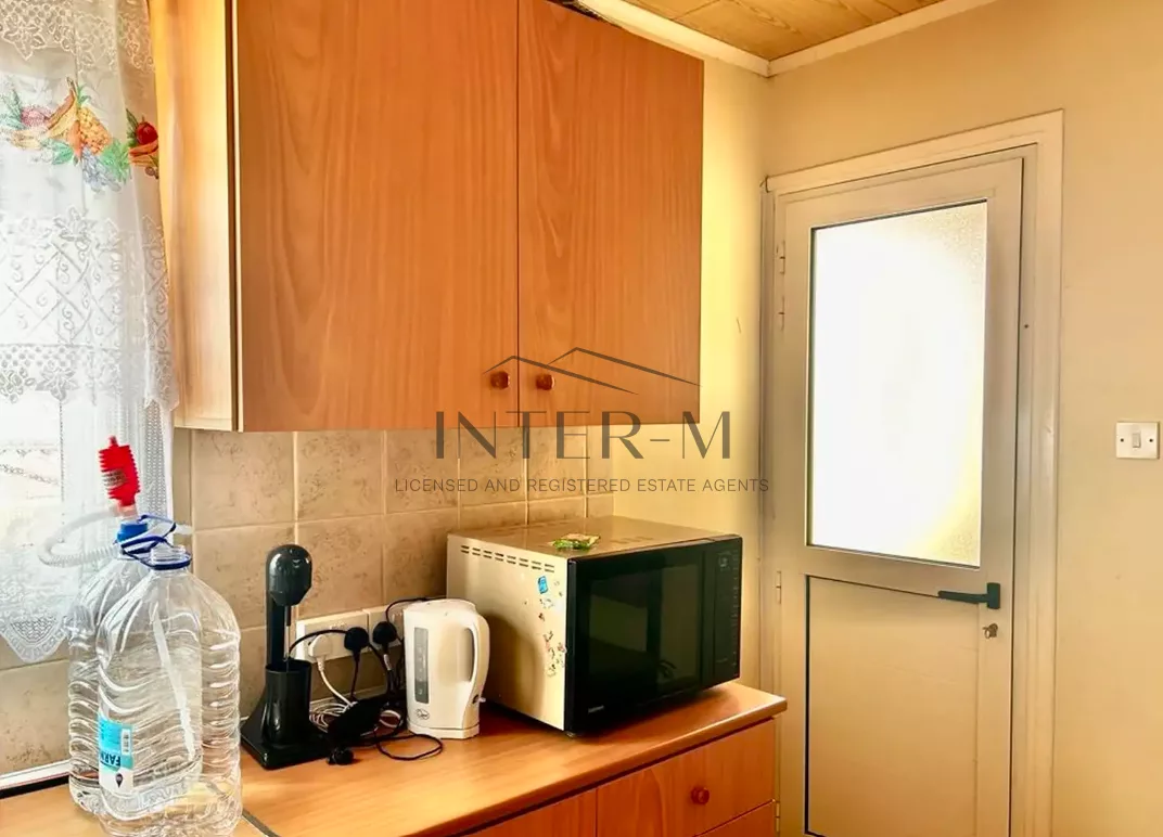 Renovated 3-Bedroom Top Floor Apartment For Sale | Kamares, Larnaca,Cyprus (3 Bedroom) φωτογραφία 7