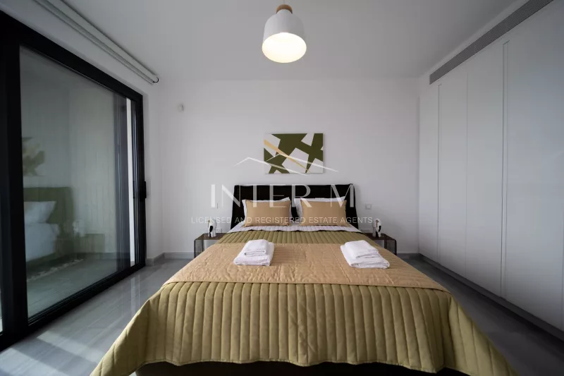 Exquisite 5-Bedroom Luxury Villa For Sale – Sea Caves, Paphos (5 Bedroom) photo 4