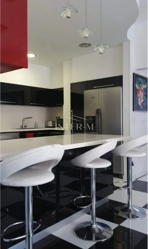 Spacious 3-Bedroom Upper-Floor Apartment For Rent In Agios Athanasios, Limassol (3 Bedroom) photo 5