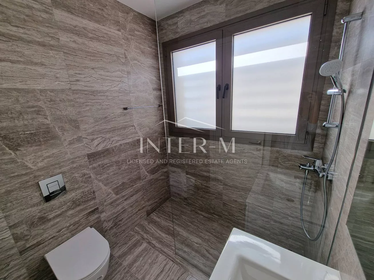 Stylish 3-Bedroom Villa For Sale In Eptagonia, Limassol, Cyprus φωτογραφία 15