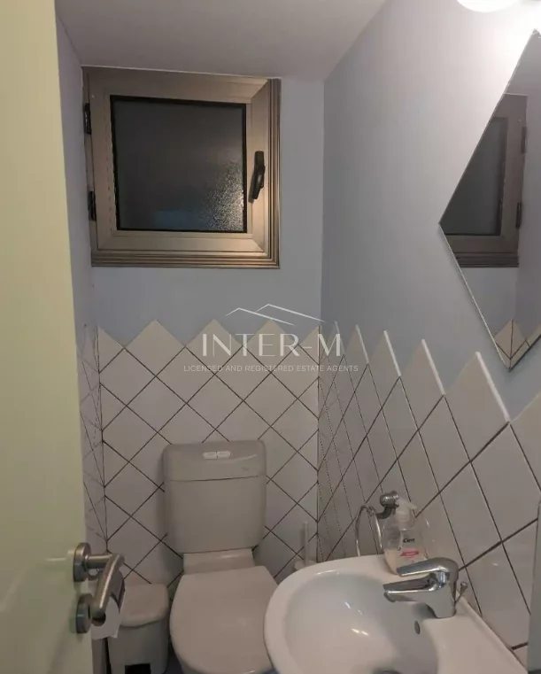 Upprer Floor Office Or Private Institute For Rent,Mesa Geitonia, Limassol photo 7