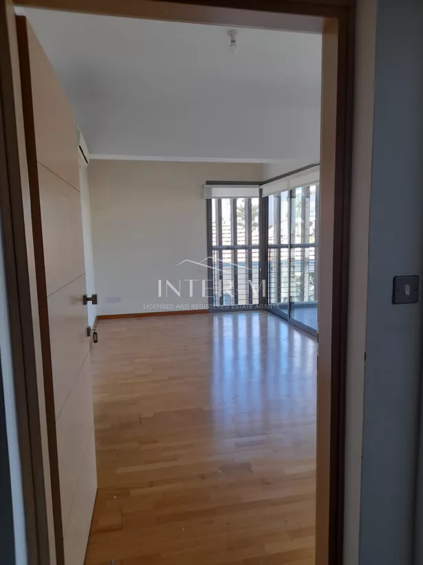 Spacious 3-Bedroom Apartment For Rent In The Heart Of Limassol  (3 Bedroom) φωτογραφία 3