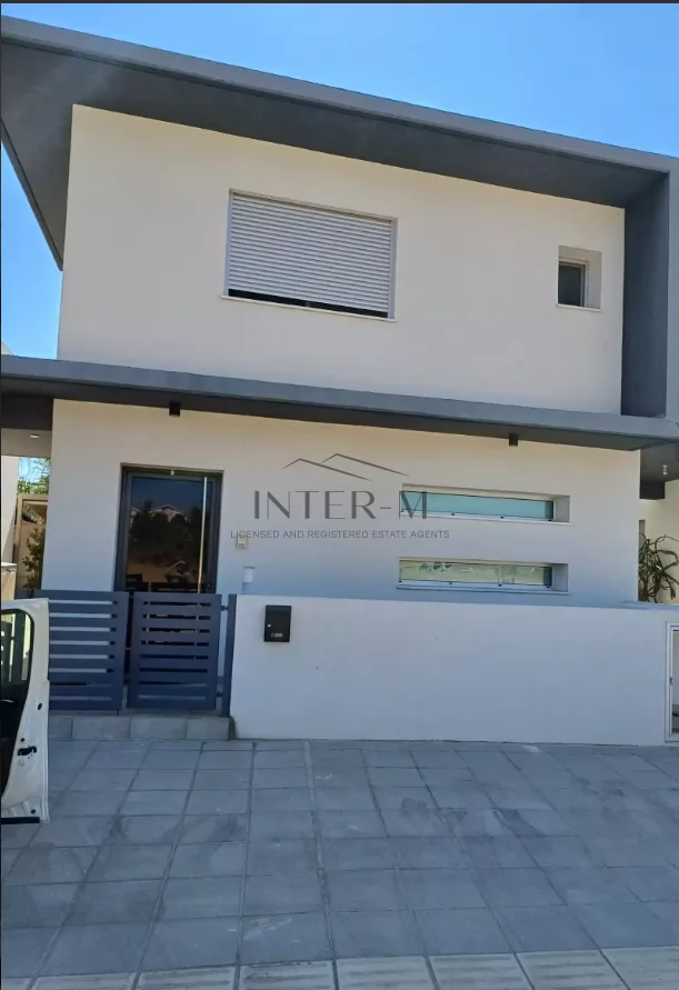 Stylish 4-Bedroom Semi-Detached House For Rent In Ypsonas, Limassol (4 Bedroom)