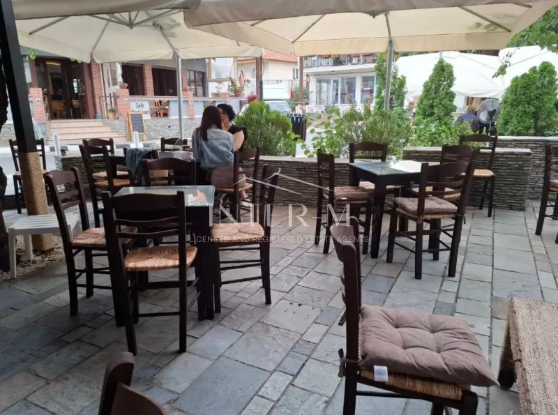 Charming Café / Snack Bar Space For Rent – Kyperounta, Limassol,Cyprus photo 3