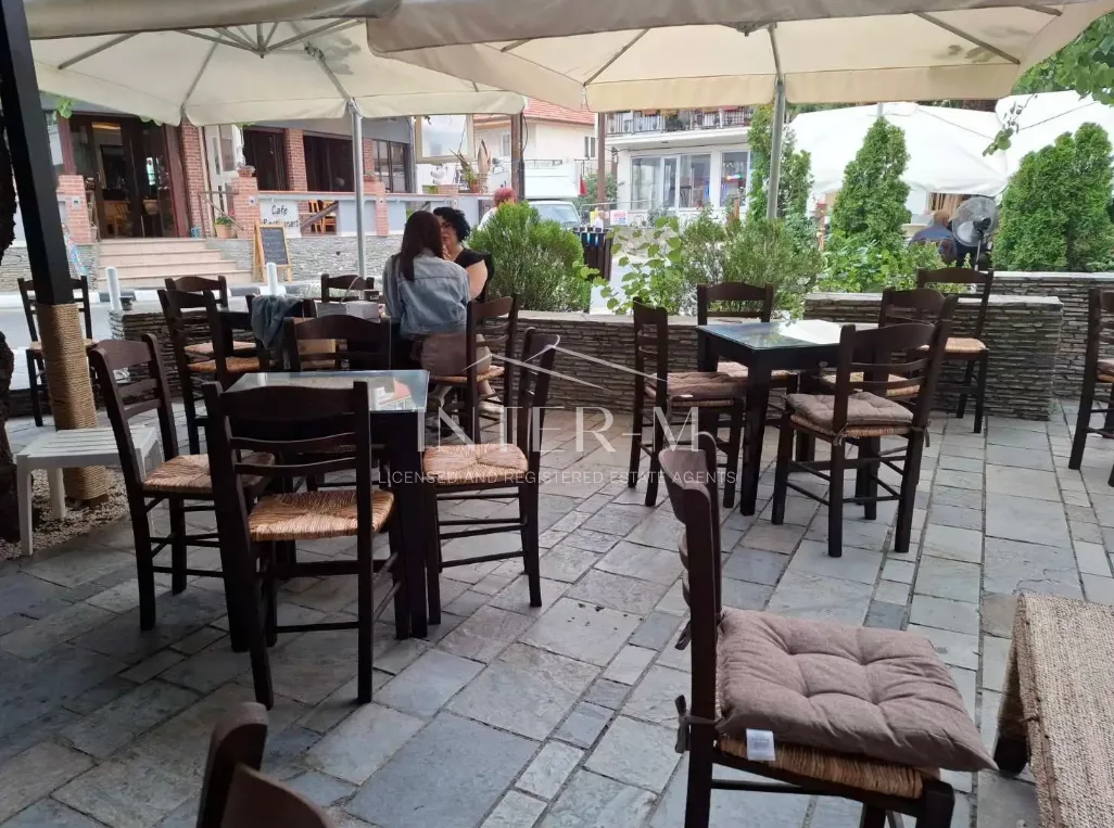 Charming Café / Snack Bar Space For Rent – Kyperounta, Limassol,Cyprus photo 3