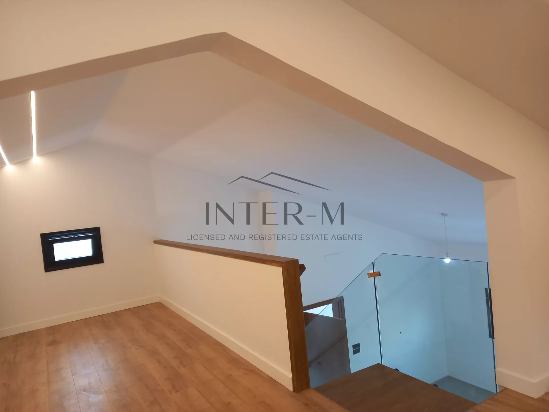 3 Level Semi-detached Building -3 Houses- For Sale In Kato Polemidia (7 Bedrooms) photo 26