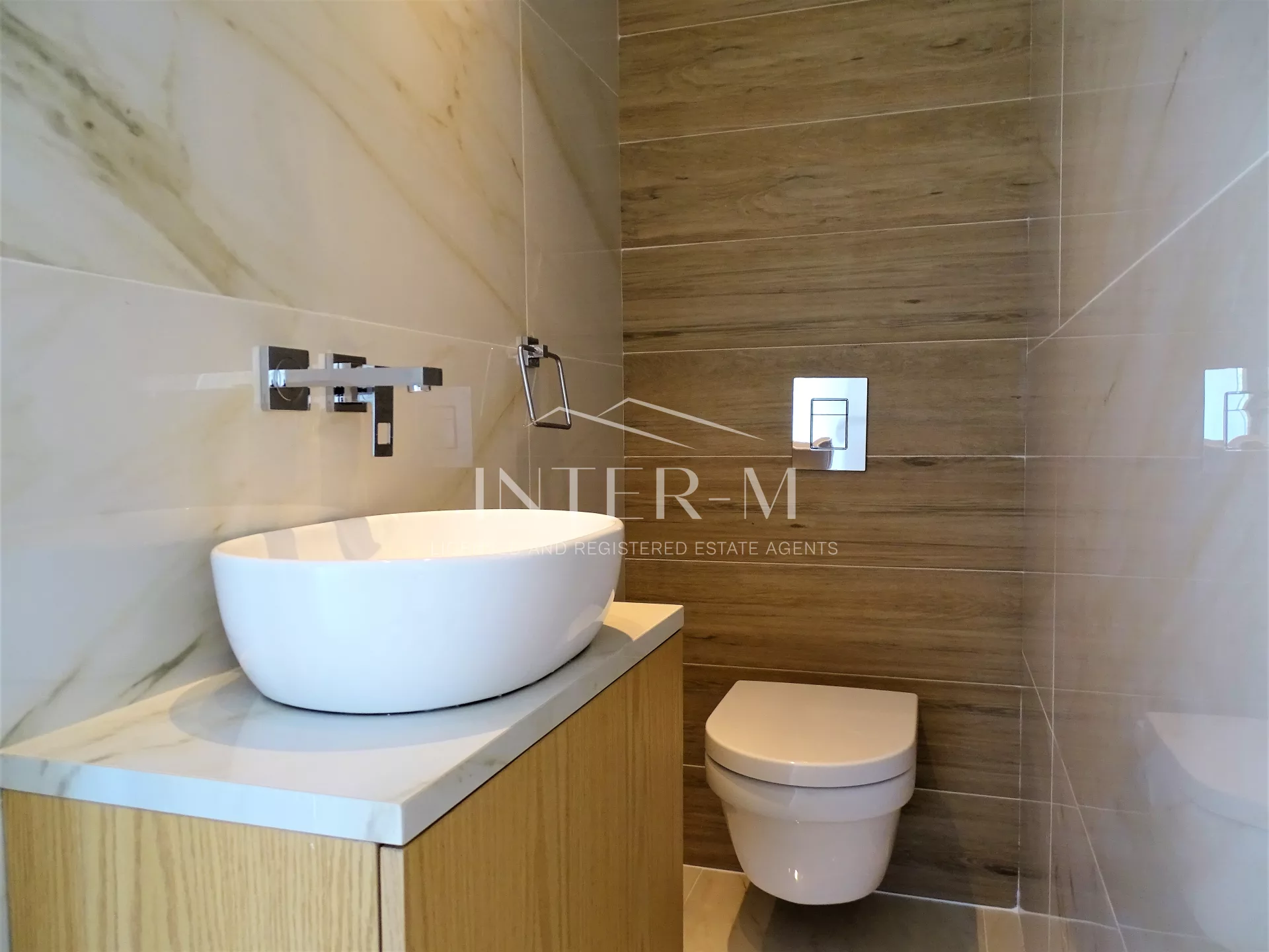 Luxury 3 Bedroom Whole Floor Apartments For Sale In Germasogeia  (3 Bedroom) photo 17