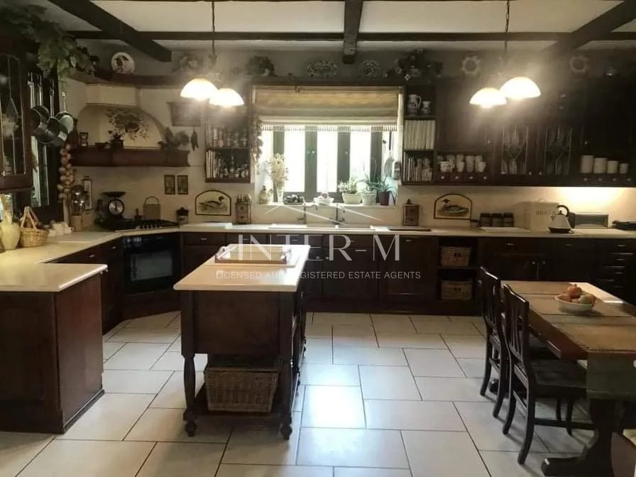 Spacious And Striking Villa For Sale In Mosfiloti, Larnaca (4 Bedroom) φωτογραφία 14