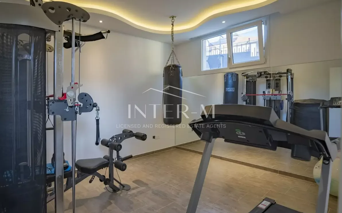 LUXURY 4-BEDROOM VILLA FOR RENT,Pyrgos, Limassol,Cyprus (4 Bedroom) φωτογραφία 8