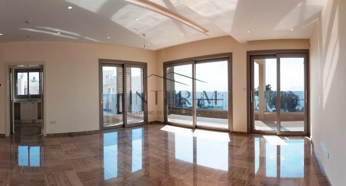 Appartment For Sale In  Ayios Tyxonas Limassol