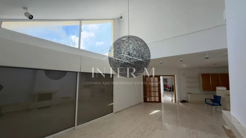 Villa For Rent in Episkopi, Limassol, Cyprus φωτογραφία 3