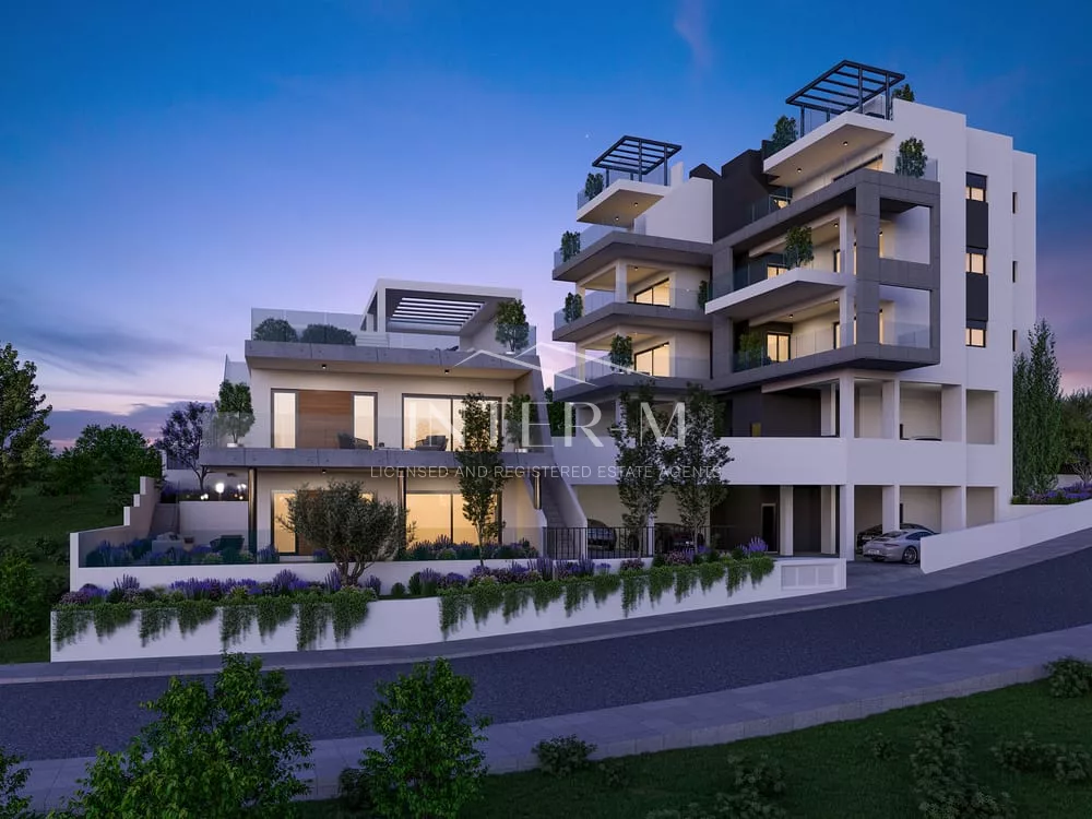 Super Luxury Apartment In Agia Fyla - 3 Bedroom