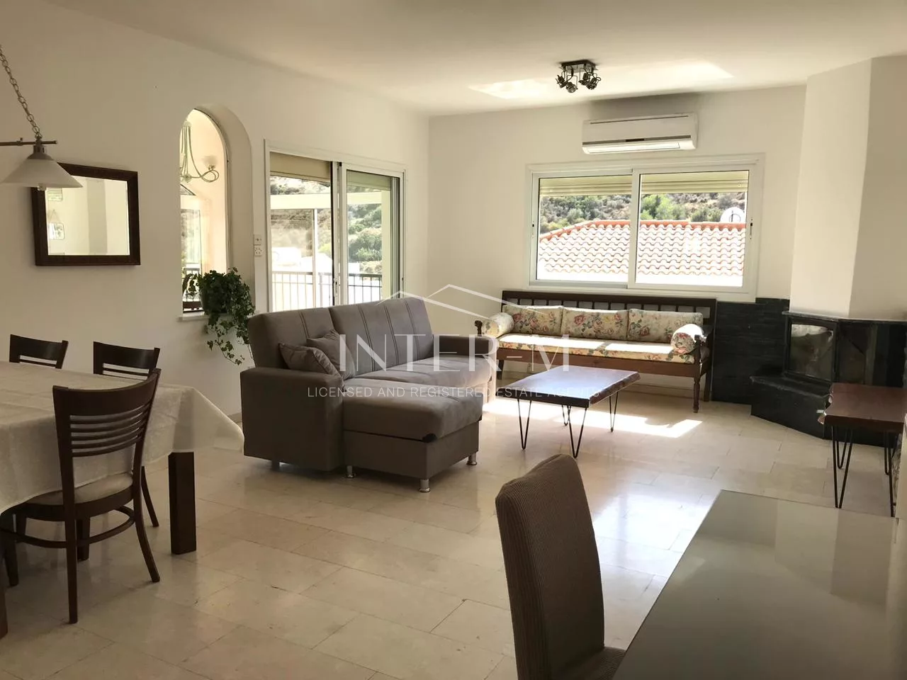 Villa For Rent In Agios Tychonas, Limassol (4 Bedroom) photo 15