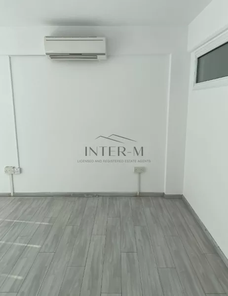 Ground Floor Office In Limassol Center (2 Bedroom) photo 3