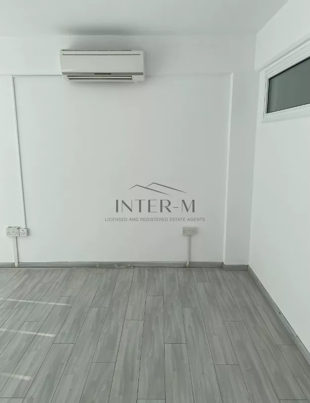 Ground Floor Office In Limassol Center (2 Bedroom) photo 3