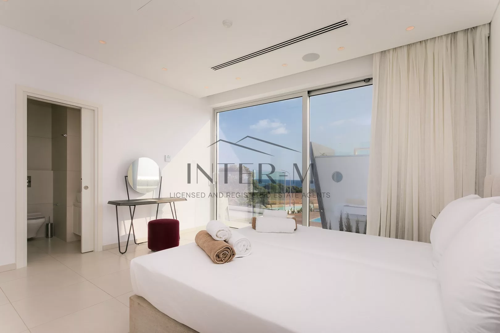 Luxury Villa For Sale In Agia Napa (3 Bedroom) photo 11
