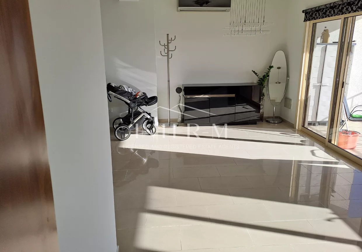 Beautiful Apartment For Sale In Ayios Athanasios , Limassol (2 Bedroom)